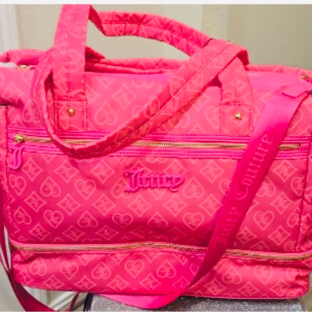 Juicy Couture Pink Logo Travel Bag - Picture 9 of 15